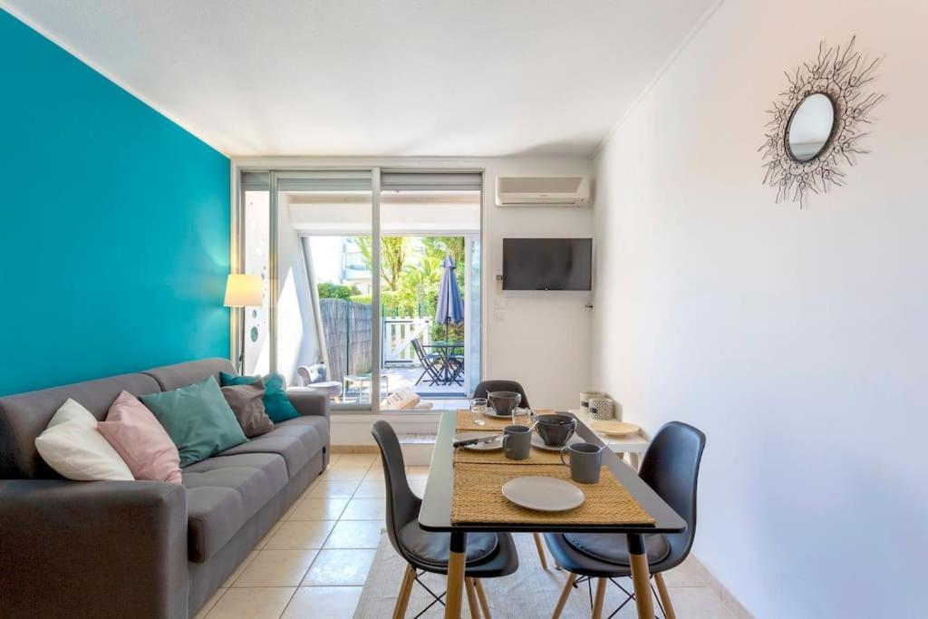 Chez Alexandra - Elegant Studio Avec Parking A Proximite Des Plages Ла-Гранд-Мот Экстерьер фото